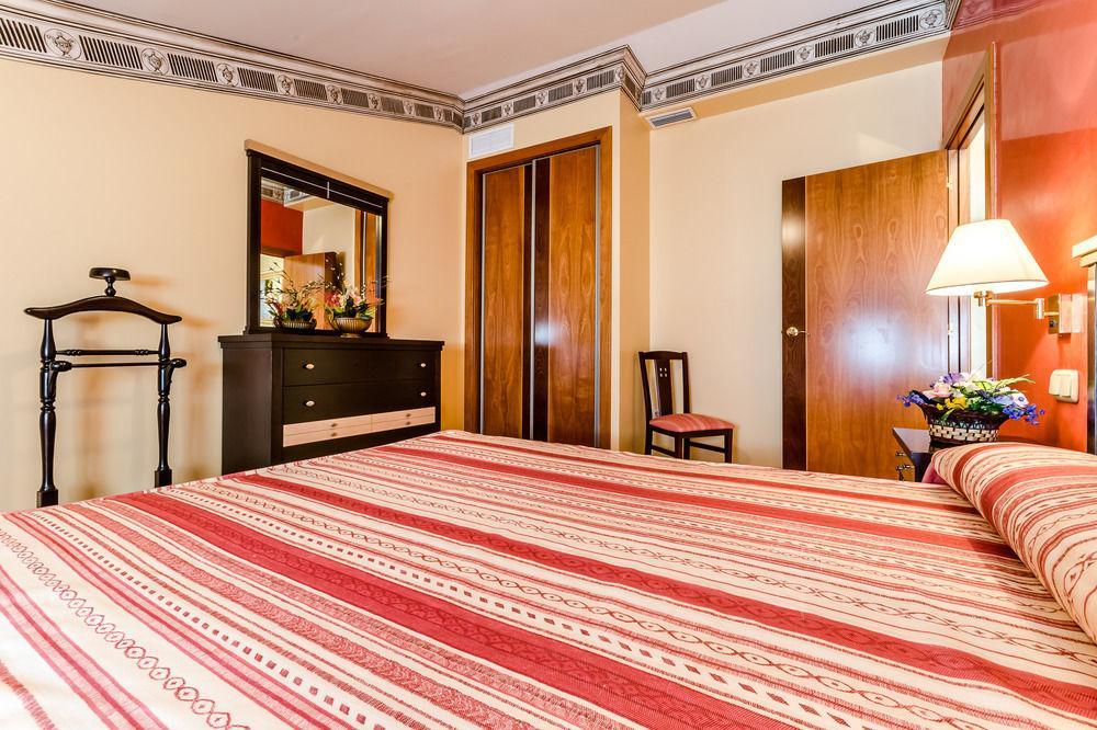 Carlos I Toledo Hotel 3*